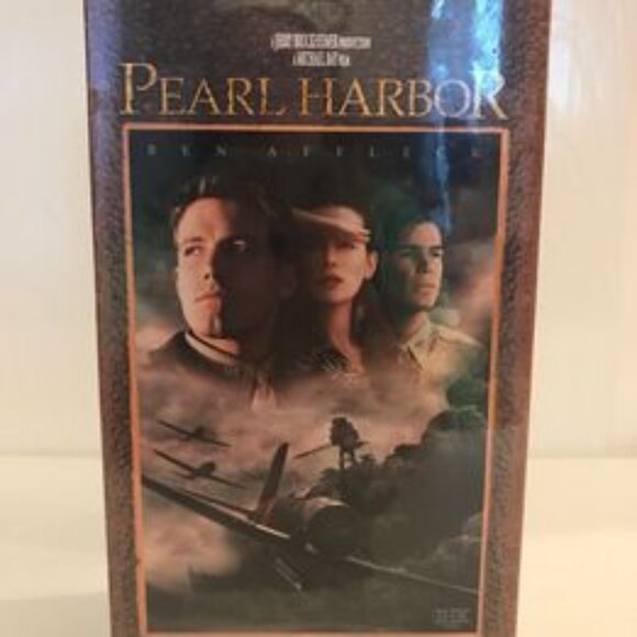 Pearl Harbor (VHS -60th Anniversary) MINT CONDITION Sealed - Picture 1 of 4
